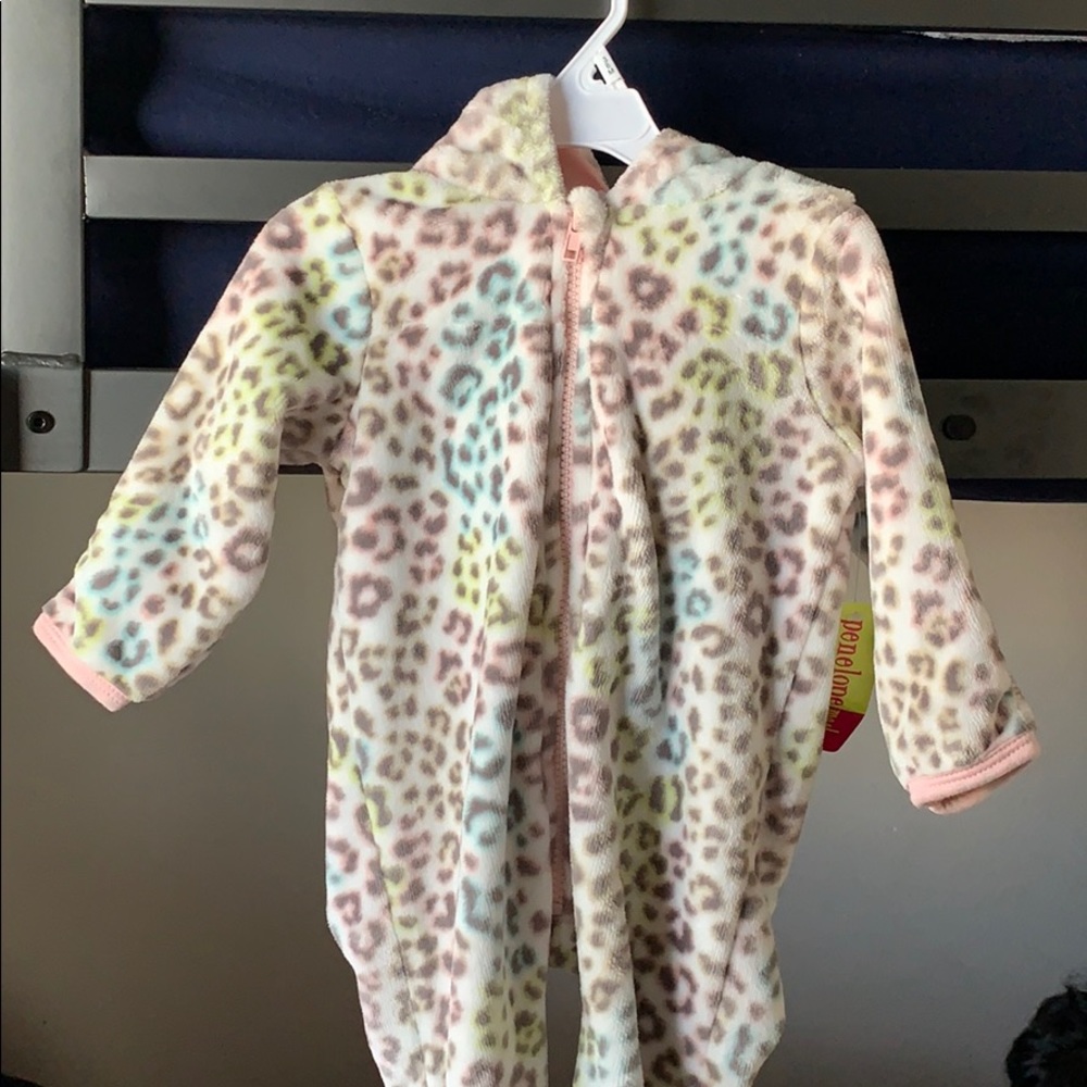 Baby body suit